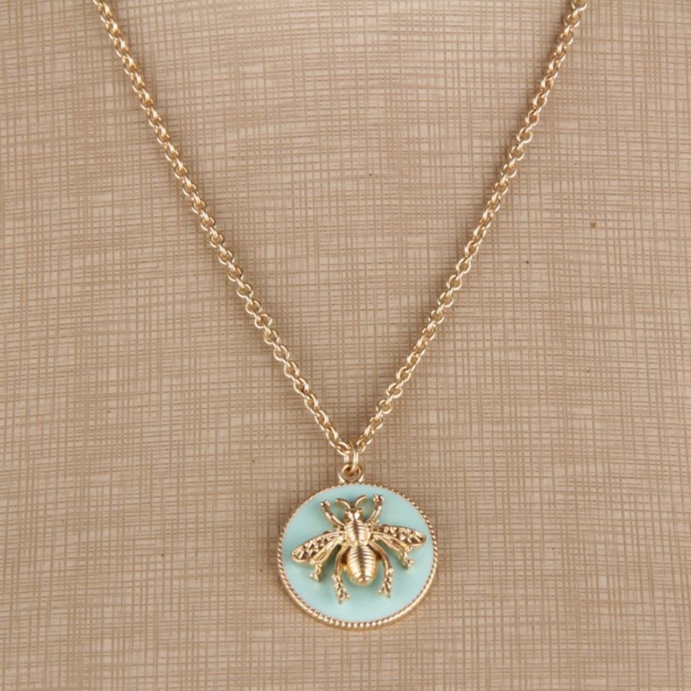 Brand Bee Round Drop Glaze Green Necklace - Picture 4 of 4